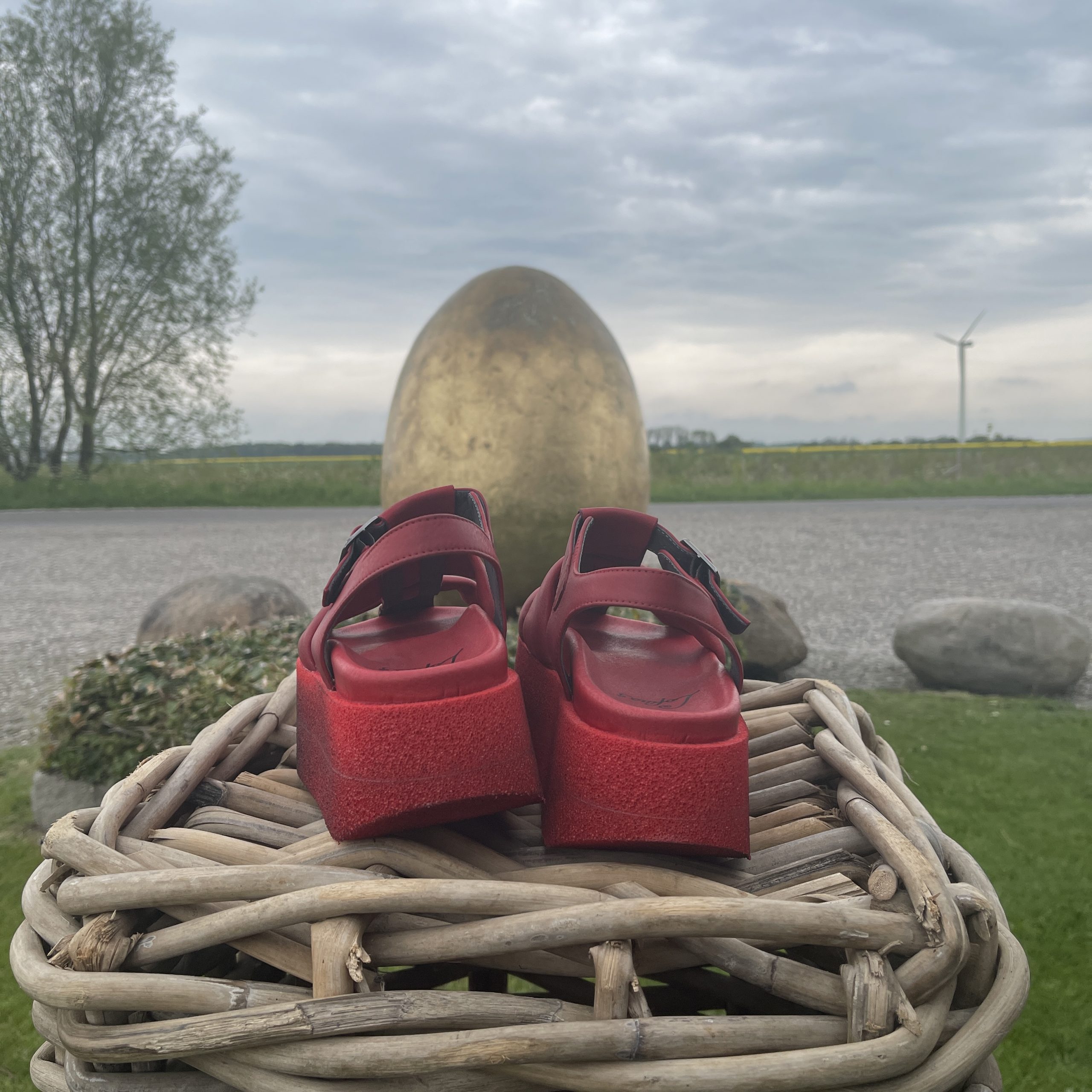 LOFINA Rød plateau sandal