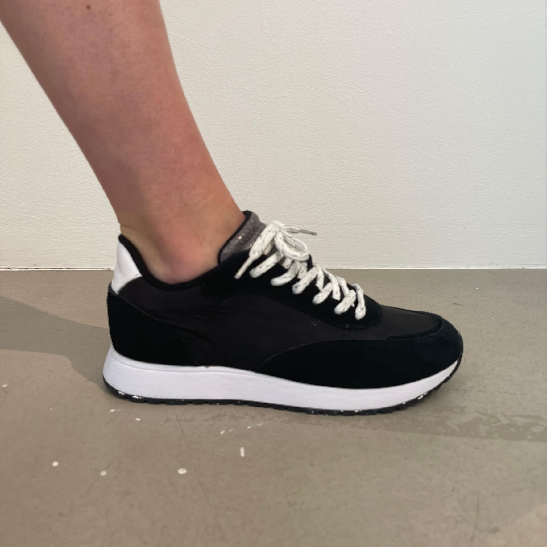 WODEN Nellie soft black