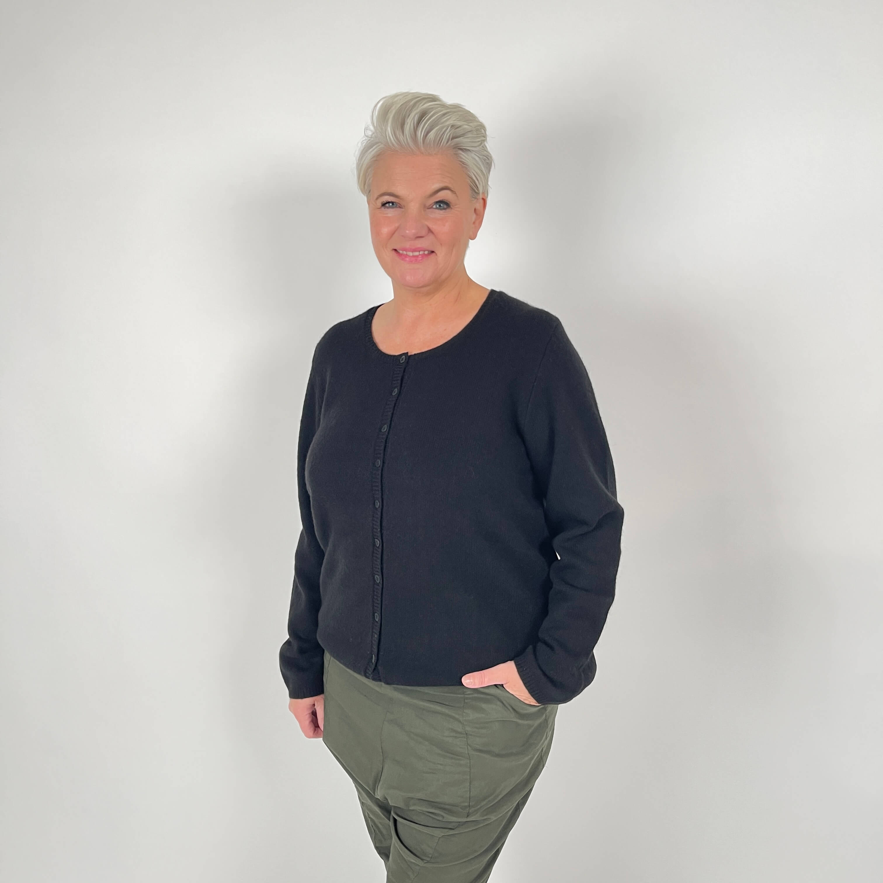 MANSTED Zolanda strik/cardigan black
