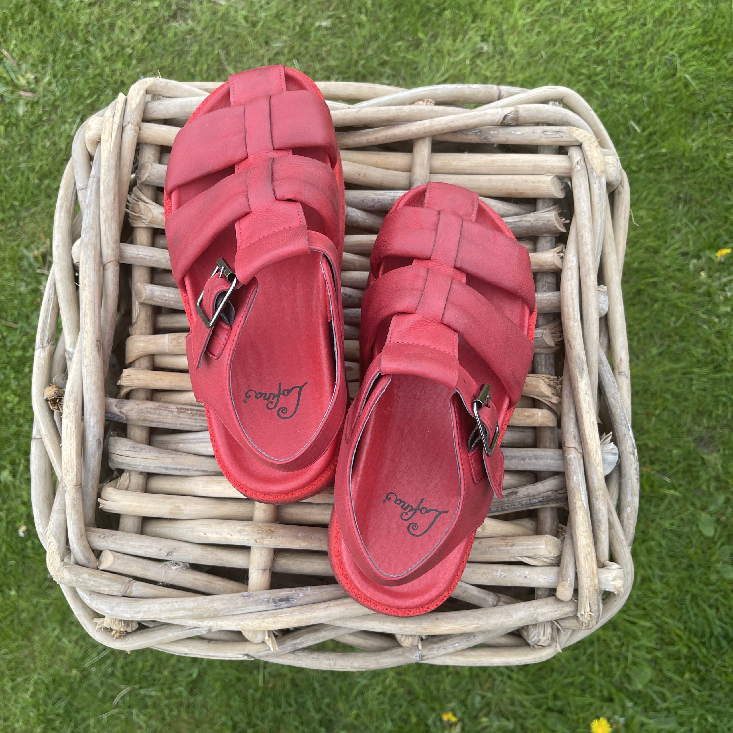 LOFINA Rød plateau sandal