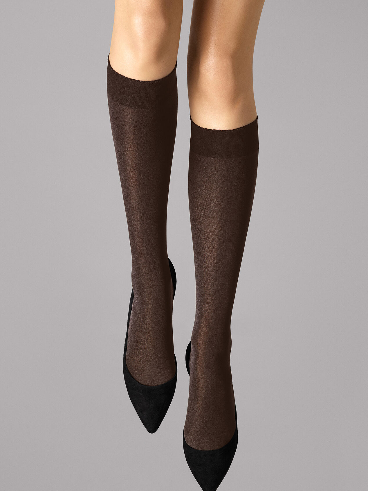 WOLFORD Knæstrømpe velvet 50 admiral